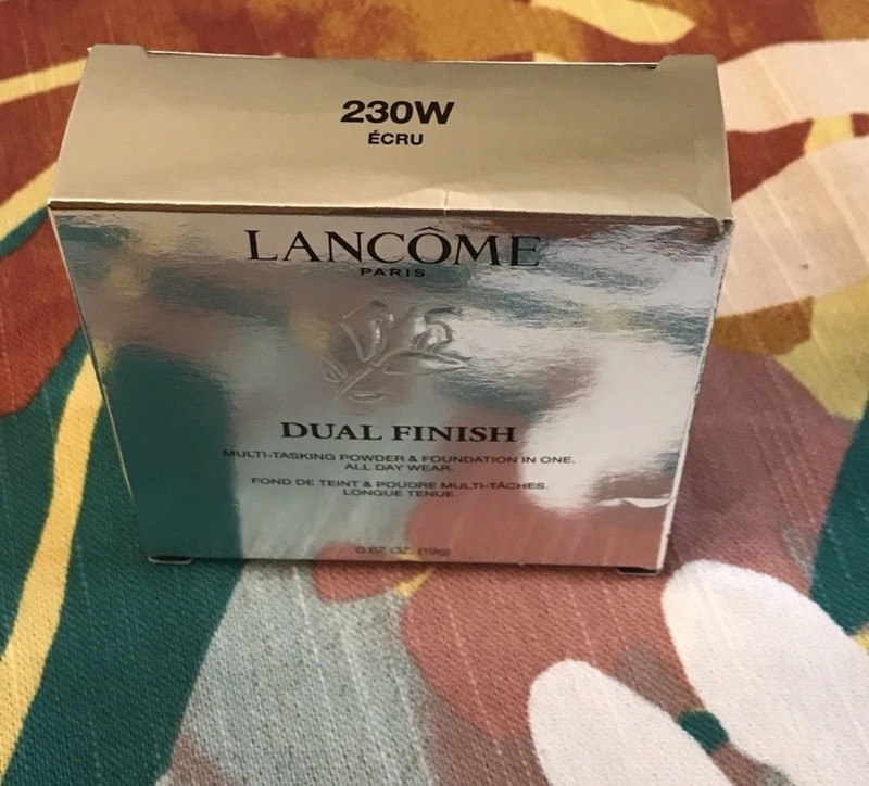 Lancome Dual Finish Multi-Tasking Powder Foundation 230W ECRU New