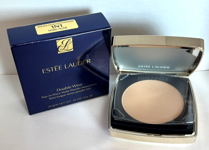 Estee Lauder Double Wear Matte Powder Foundation 1N1 Ivory Nude 0.42 oz New