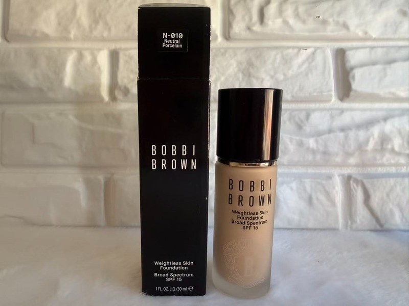 Bobbi Brown Weightless Skin Foundation Size 1FLOZ/30ML Choose Your Shade
