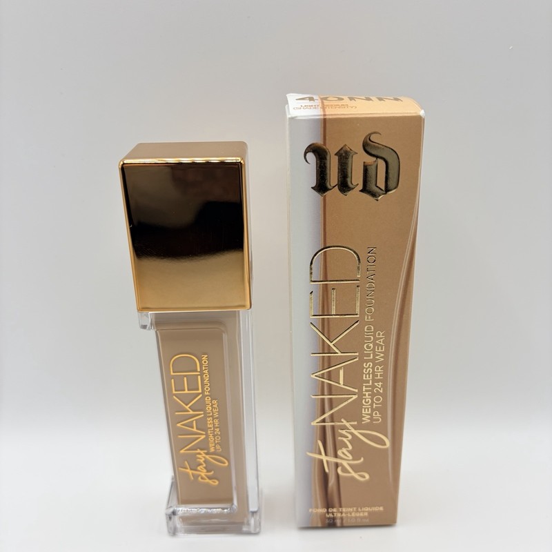 Urban Decay Shade 40NN Stay Naked Weightless Foundation 1 oz Full Regular Size