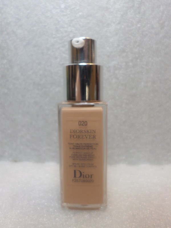 DIOR DIORSKIN FLAWLESS PERFECTION MAKEUP SPF 25 020 20 ML NEW NO TOP