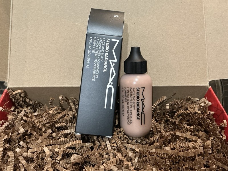 MAC Studio Radiance Face and Body Radiant Sheer Foundation W4 ~ 1.7 fl oz NIB