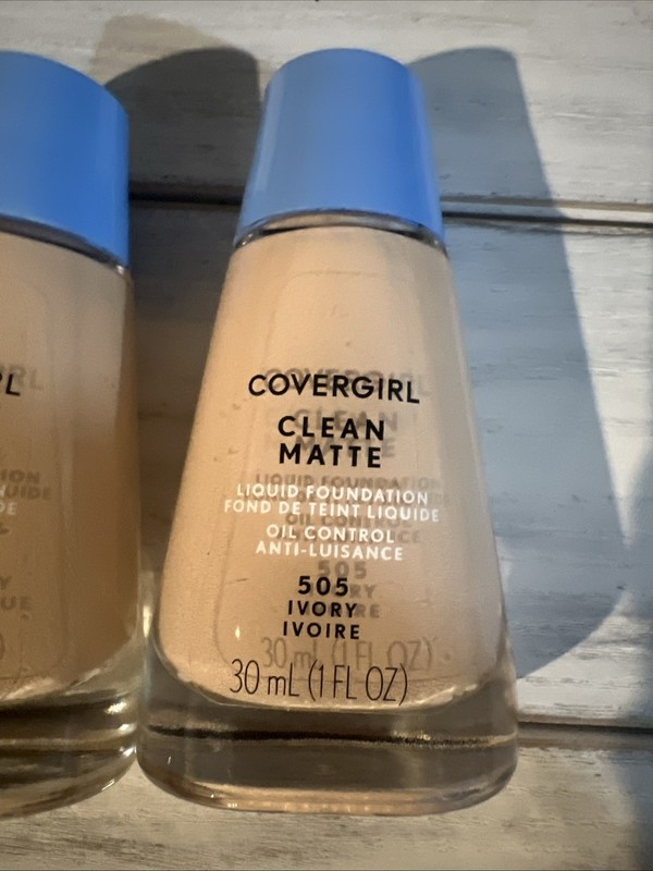 Covergirl COVER GIRL Clean MATTE Liquid Foundation - 510 Classic & 505 Ivory~mix gallery