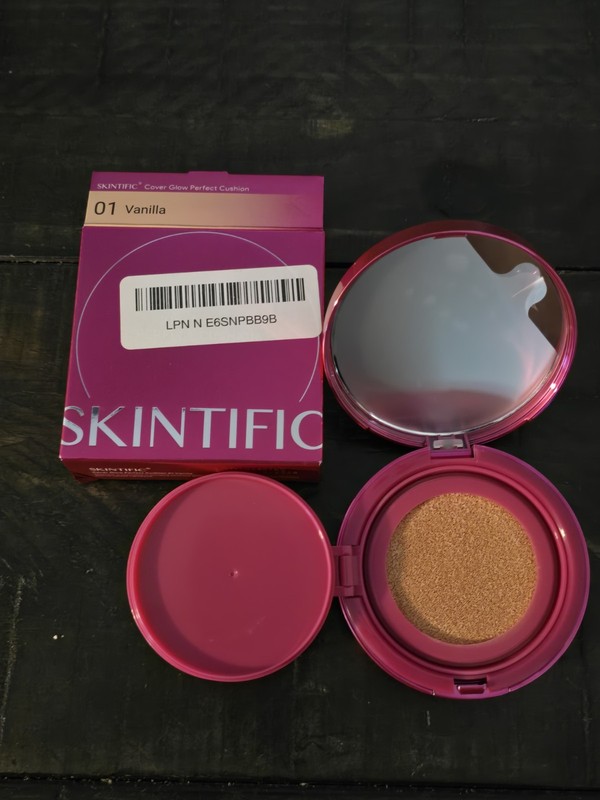 SKINTIFIC Cover Glow Perfect Cushion Foundation Compact, Shade 01 Vanilla gallery
