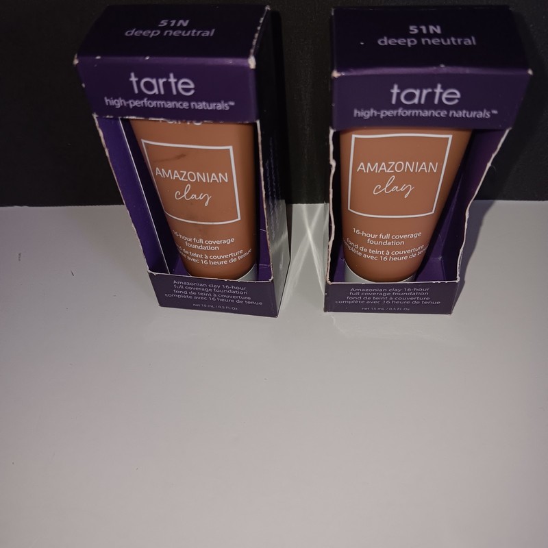 tarte amazonian clay foundation. 51n. 16 Hr Coverage. 2 , .5oz. Tubes.