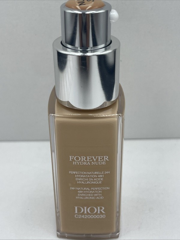 Dior Forever 24H natural Perfection HYDRA NUDE Foundation, Shade: 3N(0.67oz)NEW