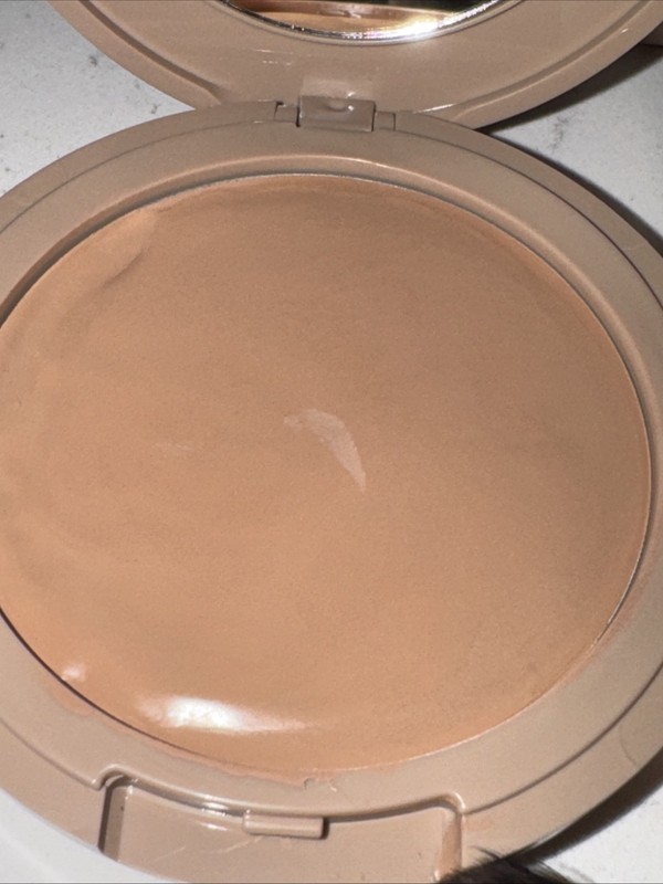 NO MAKEUP MAKEUP FOUNDATION & Brush! ALMOND read! Pallet Item.$80 MSRP gallery