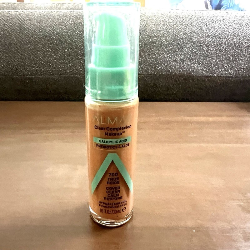 Almay Clear Complexion Acne Foundation,Cruelty Free, #700 True Beige