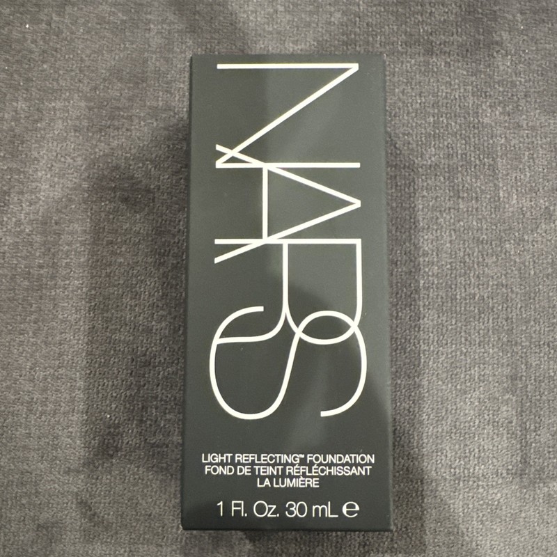 Nars Light Reflecting Foundation BRUGES Light 3.75 – Full Size 30mL / 1 Oz.
