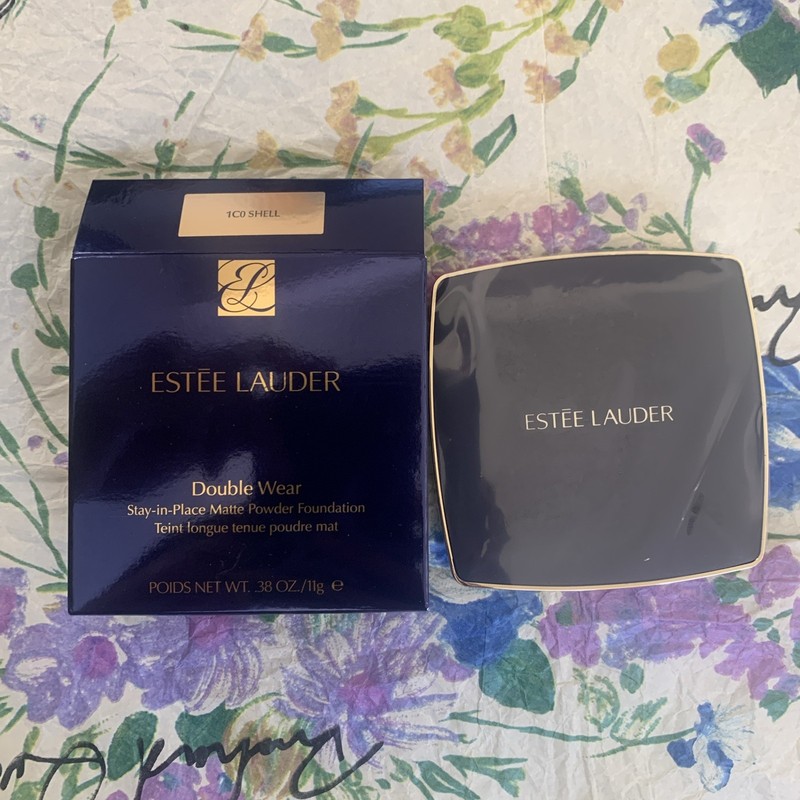 Estée Lauder Double Wear Matte Powder Foundation (1C0 Shell)
