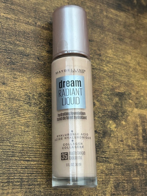 MAYBELLINE Dream RADIANT LIQUID Hydrating Foundation 35 NUDE BEIGE Broken seal