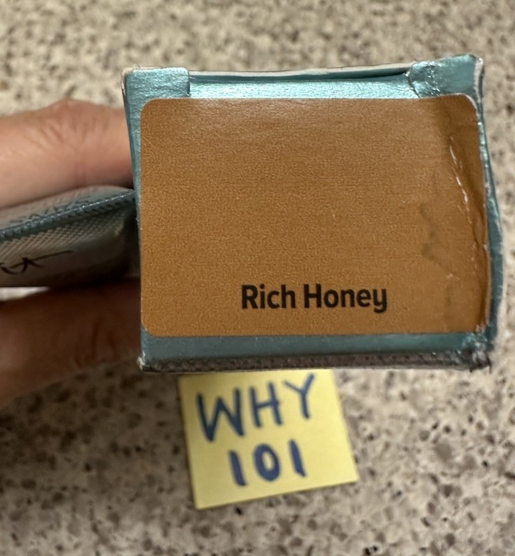 IT Cosmetics CC+ Oil-Free Matte Poreless Cream + Concealer RICH HONEY 1oz/32mL gallery
