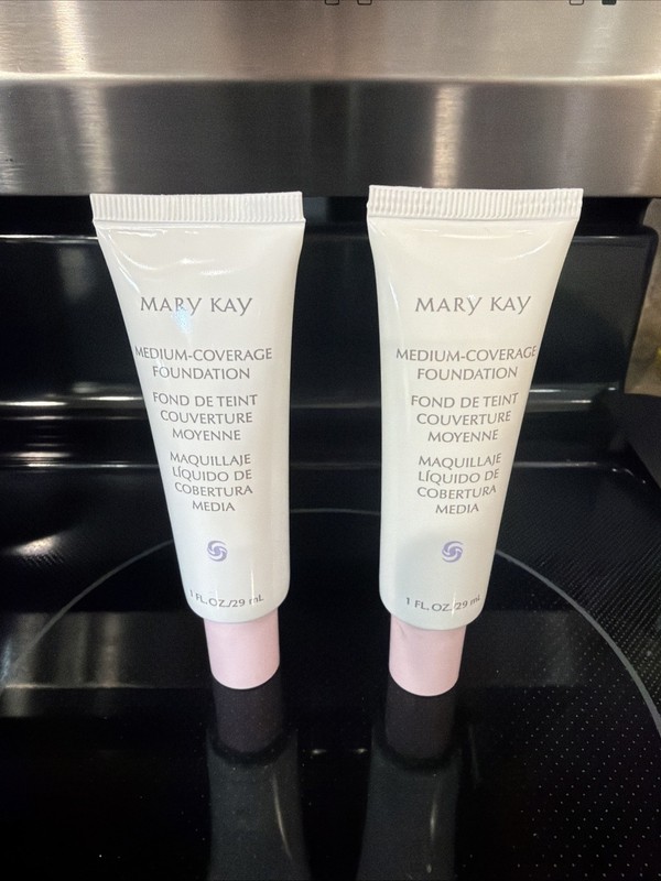 Lot Of 2 Mary Kay Medium Coverage Foundation New Beige 402/304 Pink Cap